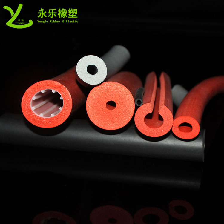 硅膠發(fā)泡管，耐高溫發(fā)泡硅膠管，保溫發(fā)泡硅膠管