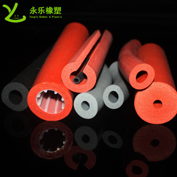 硅膠發(fā)泡管，耐高溫發(fā)泡硅膠管，保溫發(fā)泡硅膠管
