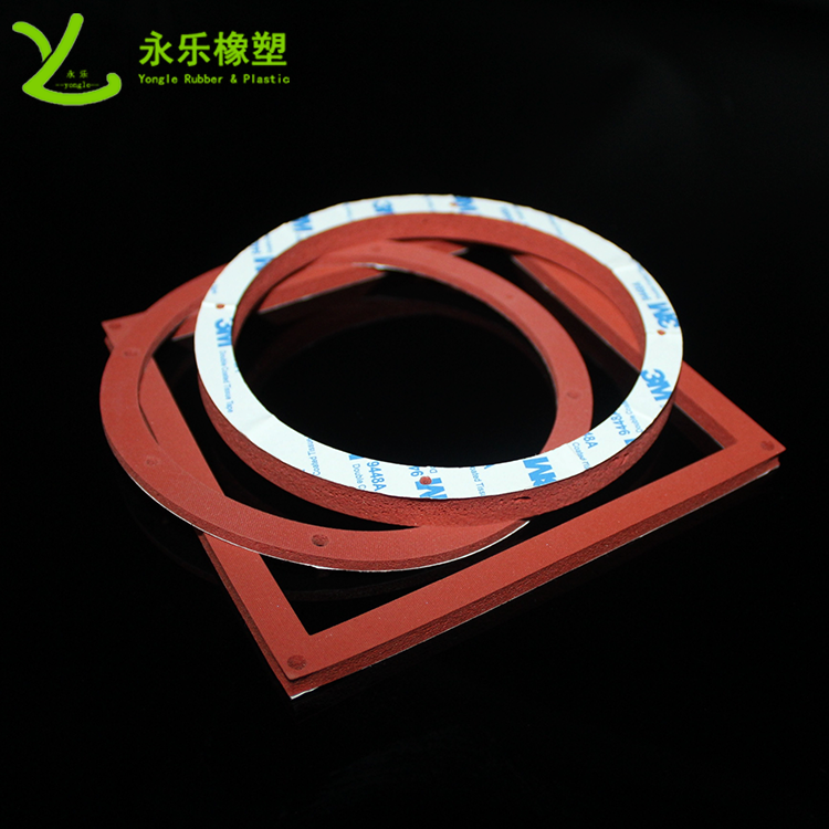 定制模壓發(fā)泡硅膠墊，無氣味模壓發(fā)泡硅膠墊，耐高溫模壓發(fā)泡硅膠墊