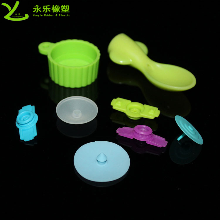 定制醫(yī)用模壓硅膠件，防水醫(yī)用模壓硅膠件，耐高溫醫(yī)用模壓硅膠件
