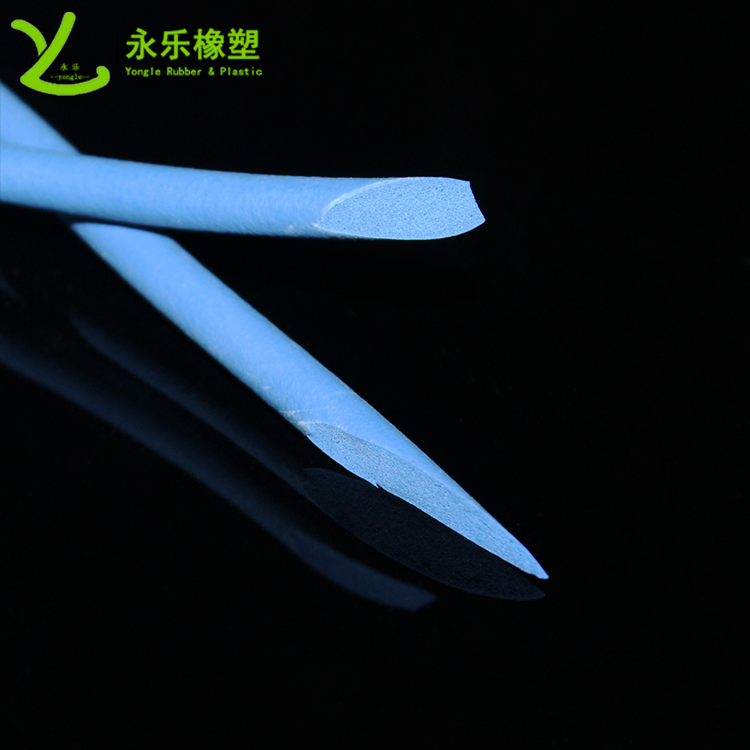 硅膠發(fā)發(fā)泡條，阻燃硅膠發(fā)泡圓條，耐高溫發(fā)泡硅膠條